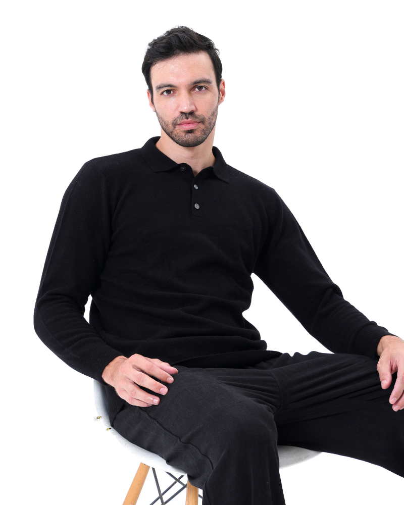 Foto da Polo Veneza da Pianizzo em cashmere com gola clássica e malha refinada