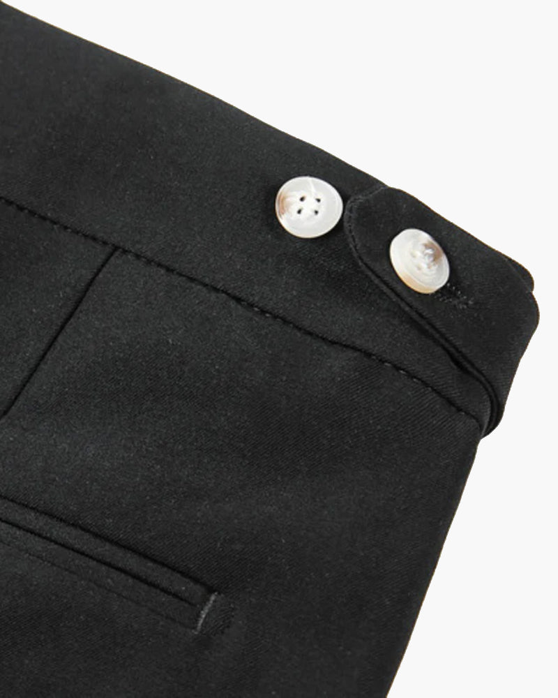 Paris Short Pantalon detail view black trouser Italian Design