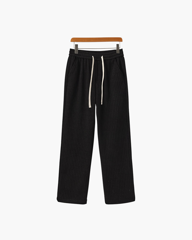 Roman Velvet Pantalon front view black velvet Italian Design