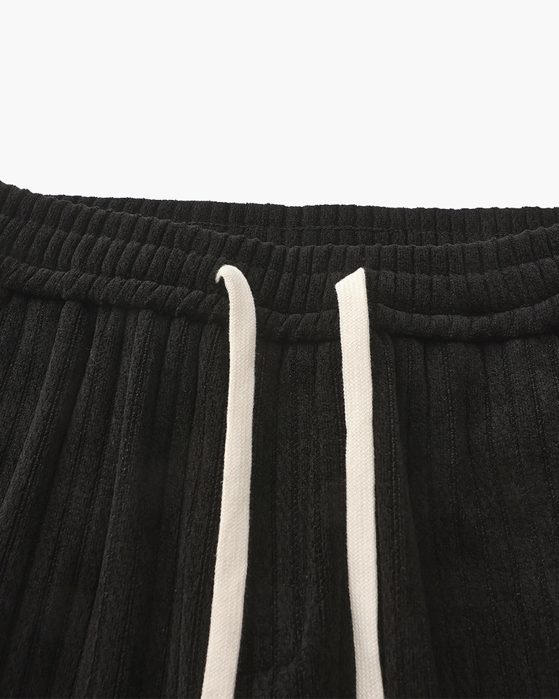 Roman Velvet Pantalon side profile black velvet Italian Design
