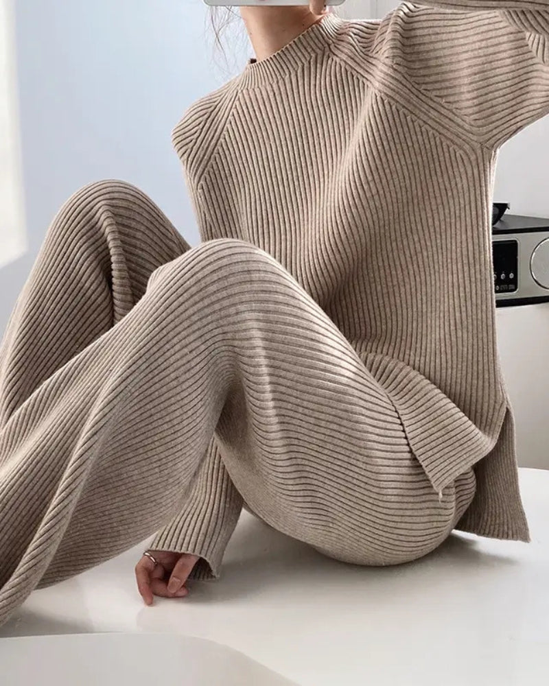 2-piece Premium Loungewear on-body view beige piece Italian Design