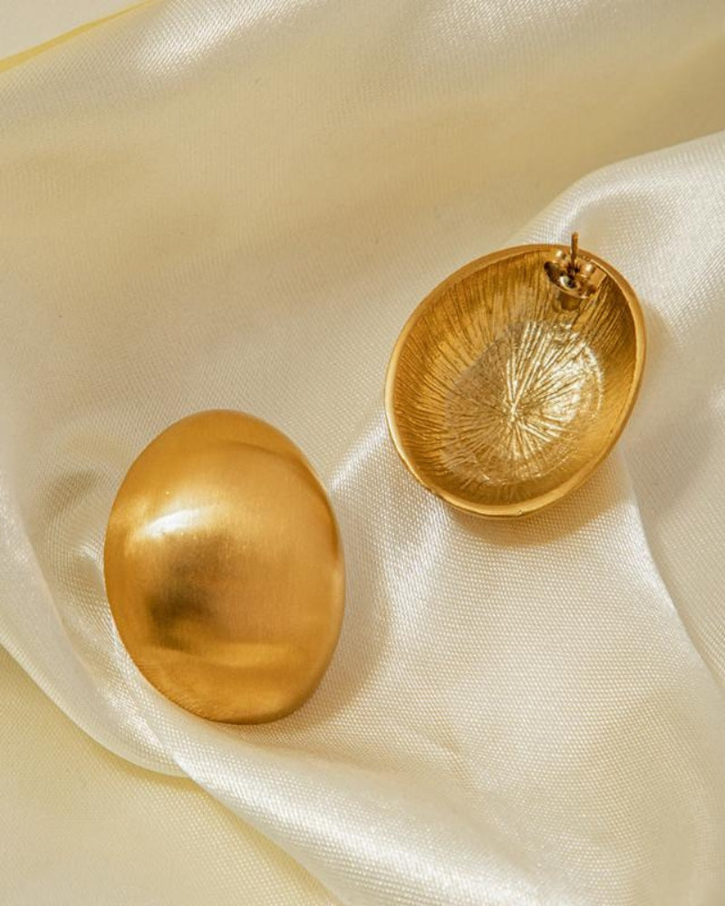 Orova Shield Earrings on-body view jewelry Italian Design