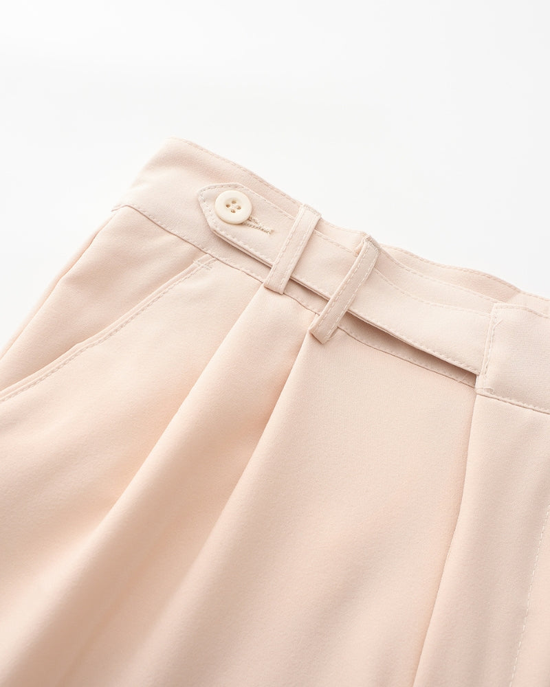 Verona Cotton Trouser close-up waistband and hem construction cotton texture detail