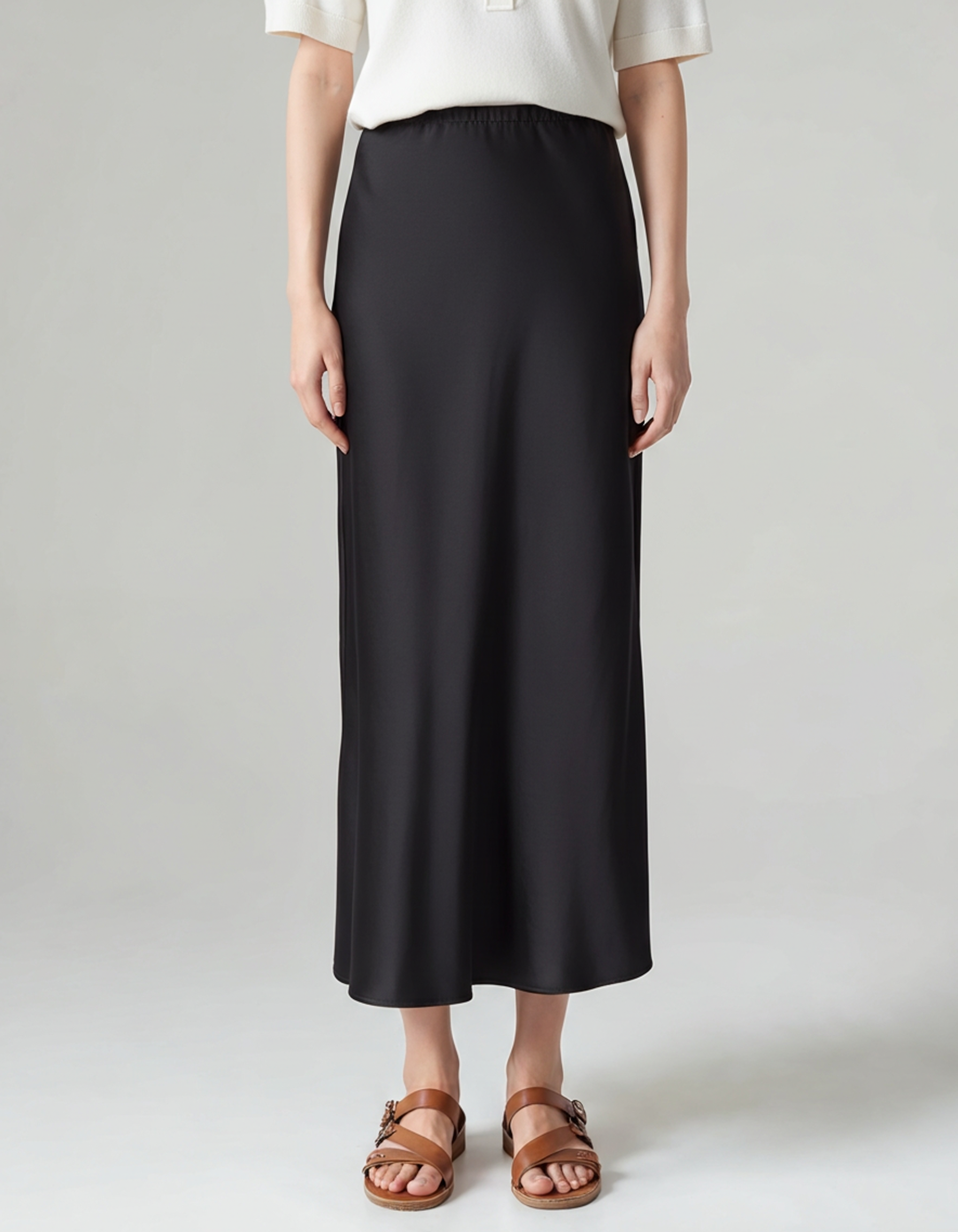 Old Money Silk Skirt back view black piece Italian Design