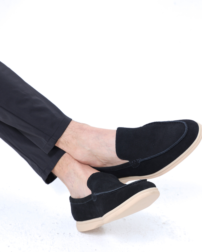 back view men's suede loafer in nero showing heel construction